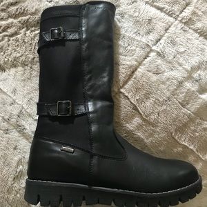 Stunning girls leather w/GORTEX liner youth boots